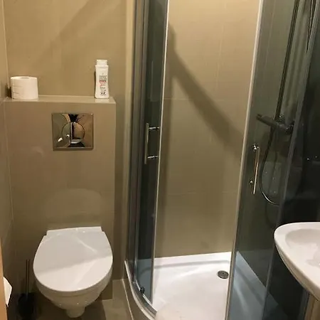 4 Pokoje * Poznan